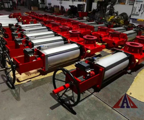 氣開式帶手輪管夾閥（調(diào)節(jié)型）